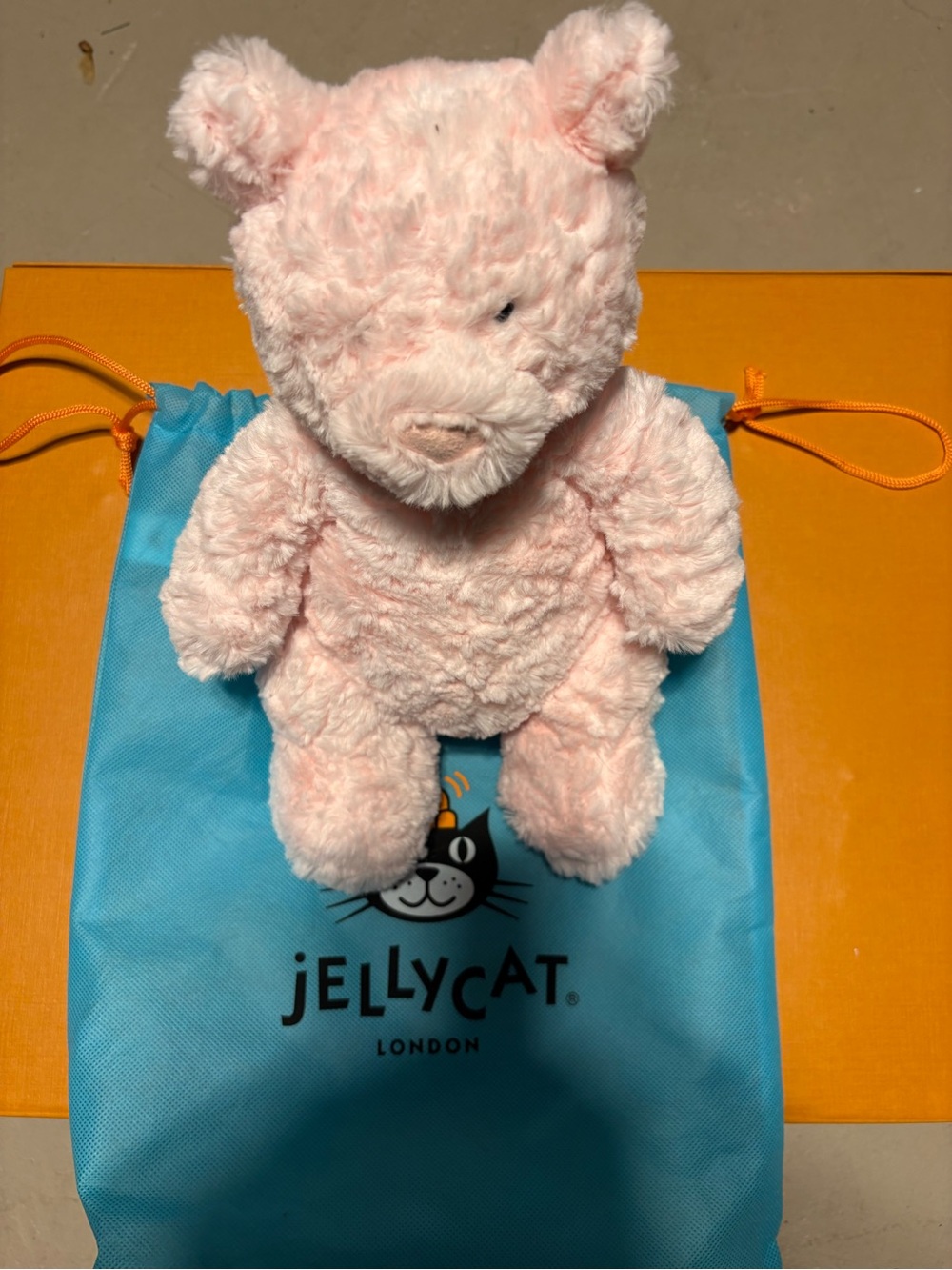 Jellycat Leola Bear 10”